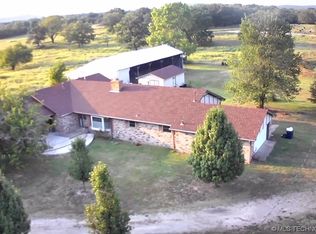 393092 E 1190th Rd, Dustin, OK 74839