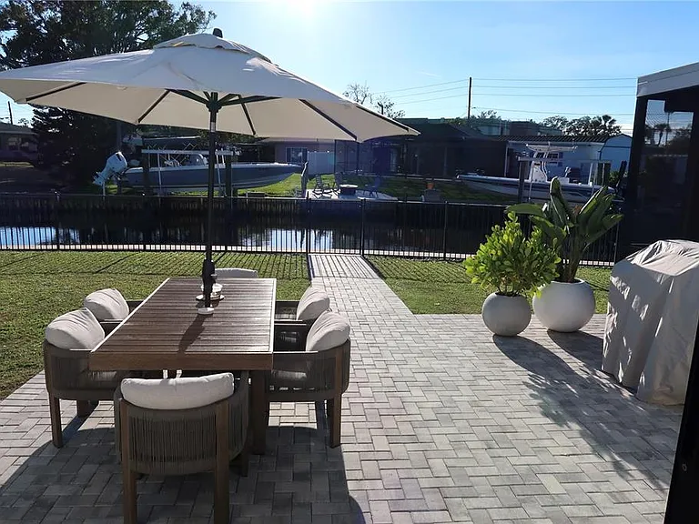 9484 Treasure Ln NE — Photo 26