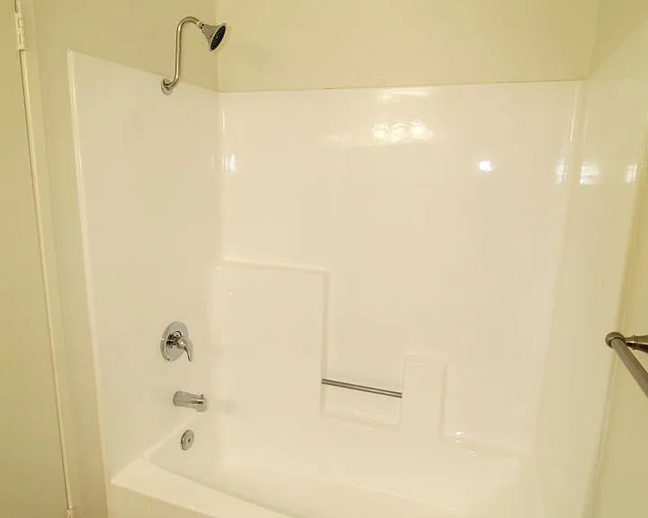 Fillmore River Ridge Apartments — Photo 30