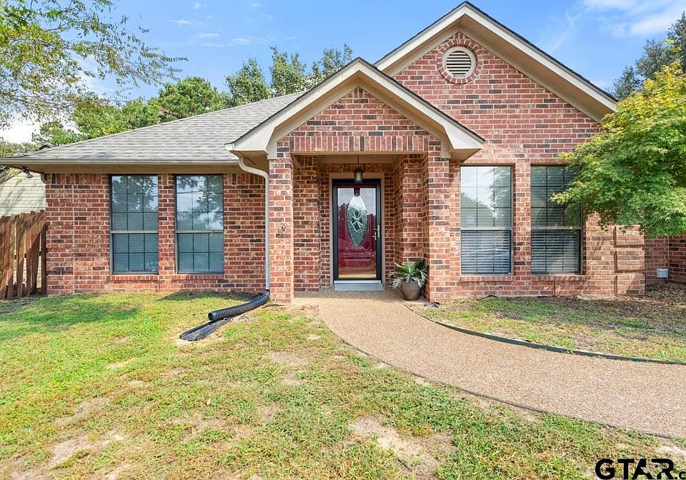 1st image of 319 Hideaway Ln E