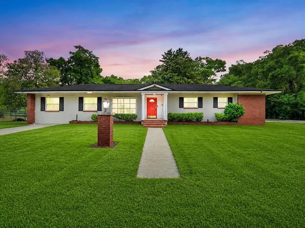 1910 NW 14th St, Ocala, FL 34475