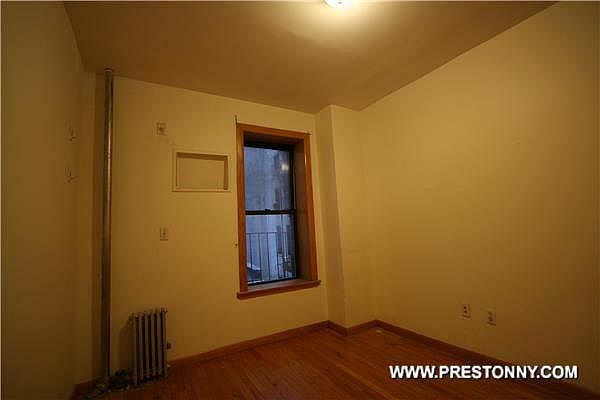 1st image of 108 Mulberry St APT 18