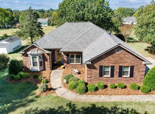 246 Canvasback Rd, Mooresville, NC 28117