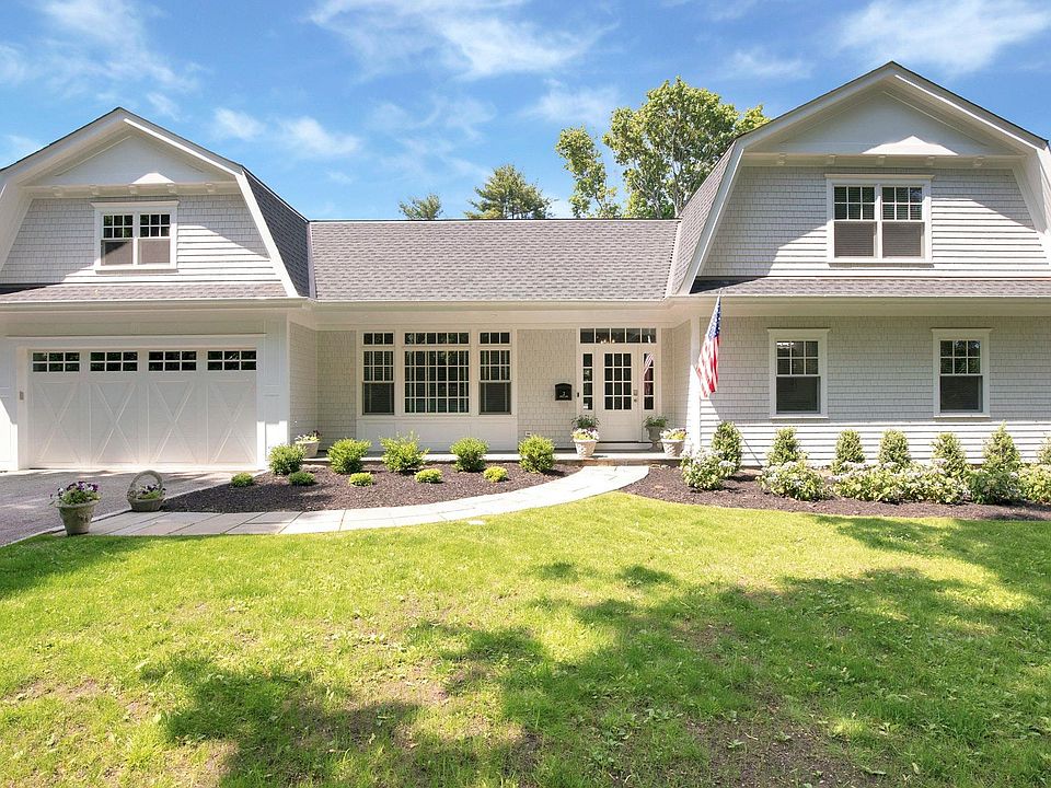 1st image of 2 Wood Ln
