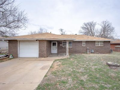 9621 NE 11th St, Oklahoma City, OK, 73130