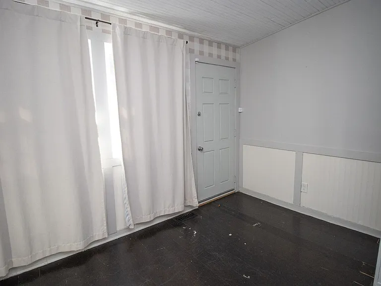 510 King St — Photo 17