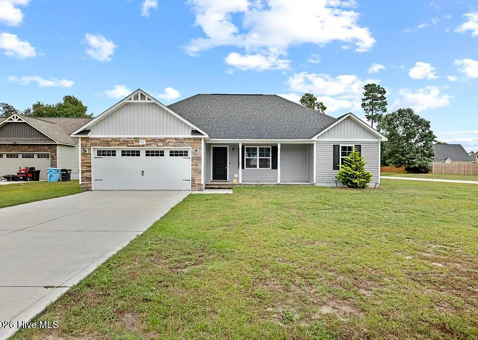 211 Rowland Dr