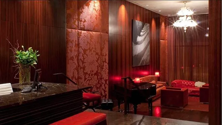 Rented by Corcoran | media 40