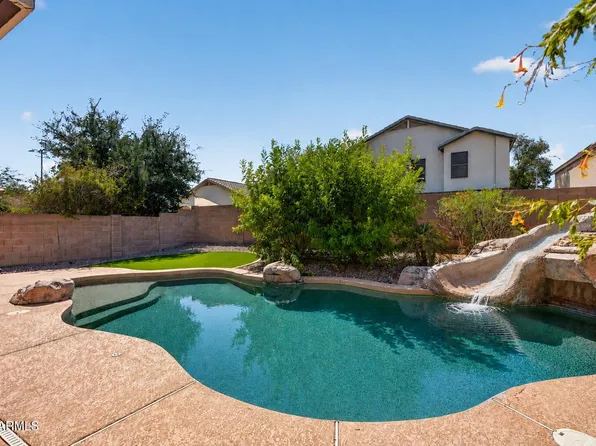 16090 W LATHAM Street, Goodyear, AZ 85338