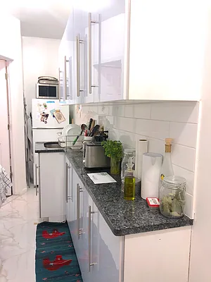 Rented by REAL New York | media 30