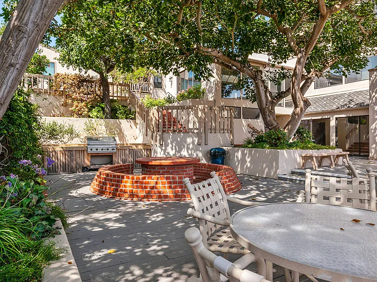 573 S Sierra Ave #6 — Photo 38