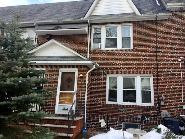 16110 84th Rd, Jamaica, NY 11432