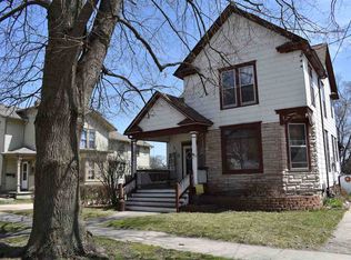 315 S Locust St, Janesville, WI 53548
