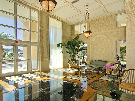 5th image of 800 N Tamiami Trl Unit 1103