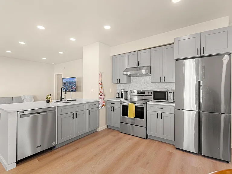 101 Judson St #2 — Photo 46