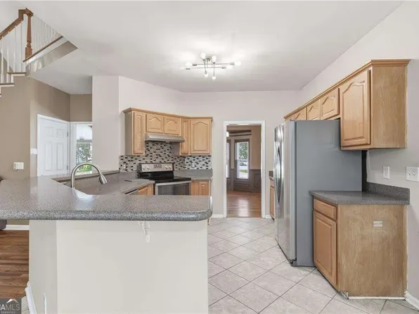 2213 Thicket Ct NW, Acworth, GA 30102