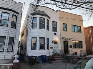 5720 69th Ln, Maspeth, NY 11378