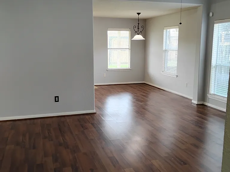6403 Bella Sera Dr — Photo 7