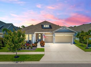 5464 Wayfarer Ave, Apollo Beach, FL 33572