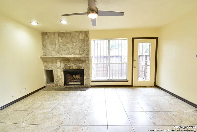4107 Medical Dr Apt 1108 — Photo 4