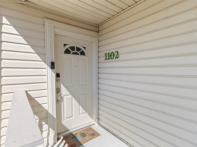 7600 Emmett F Lowry Expy #1102 — Photo 22