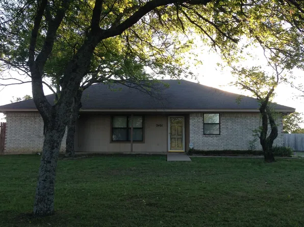 2401 Hawkins Lilly Rd, Weatherford, TX 76085