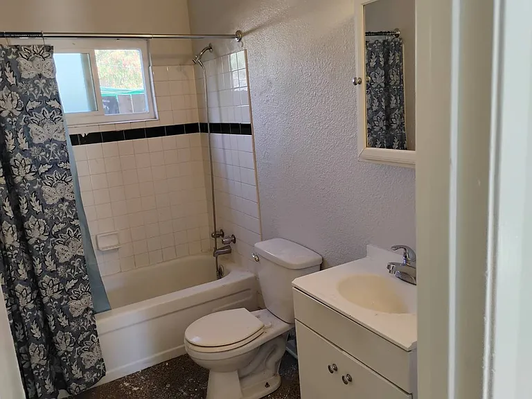 3651 E Turner Ave — Photo 3