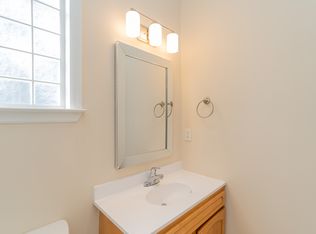 918 E 10th St, Chattanooga, TN 37403