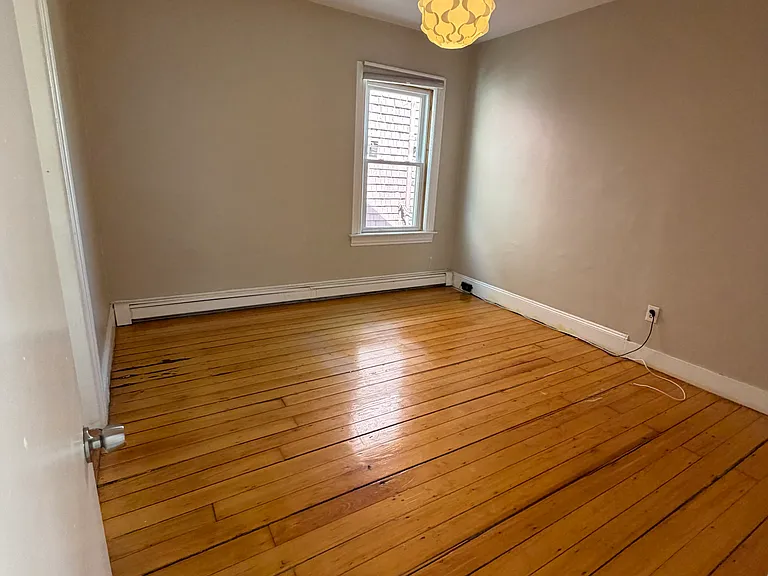 73 Carrington Ave #2 — Photo 17