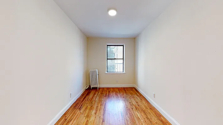 Rented by Bond New York | media 15