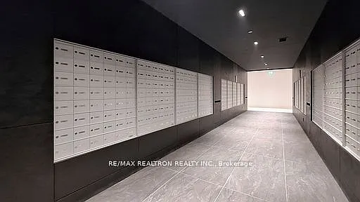 30 Upper Mall Way #A-1903 — Photo 17