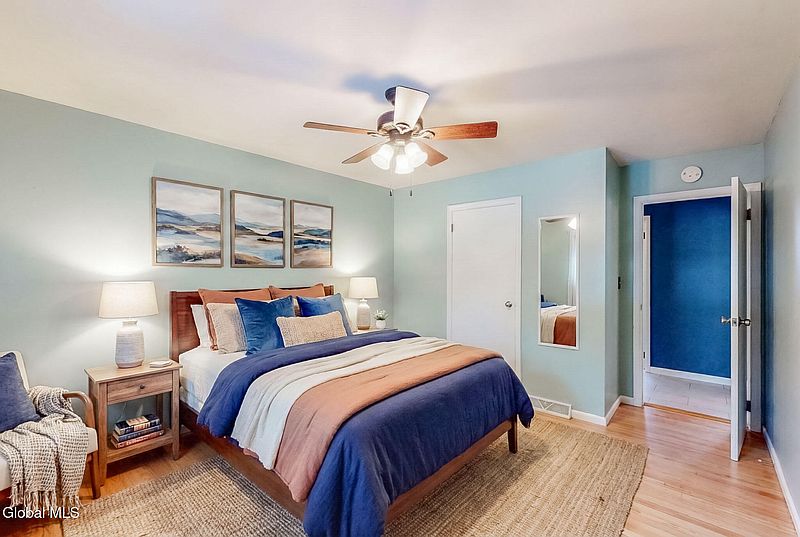 4th image of 26 Birchwood Drive