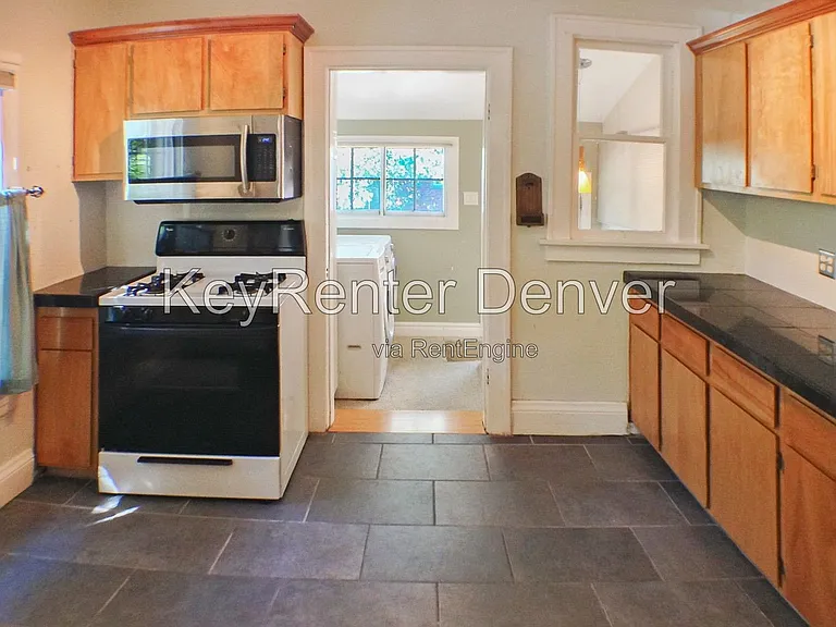 3387 W Moncrieff Pl — Photo 6