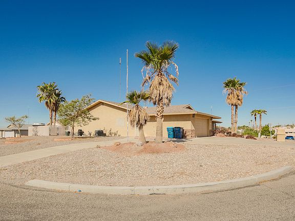 2nd image of 3161 Silver Saddle Dr