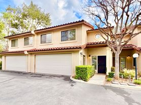 1718 Tecalote Dr, Fallbrook, CA