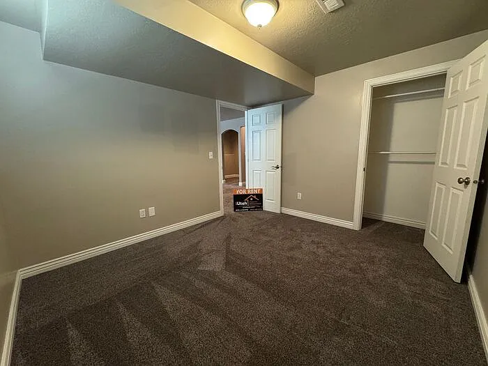 3193 W 4725 S — Photo 19