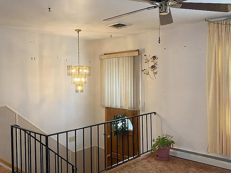 14007 Franklin St — Photo 6