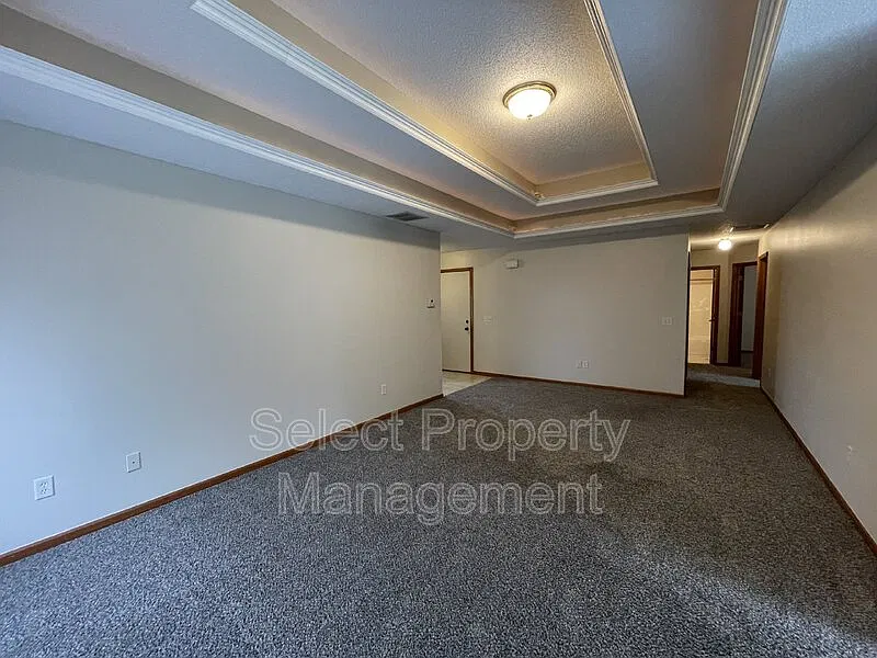 3 bed, 2.0 bath, 1278 sqft, $1,599 — Photo 4