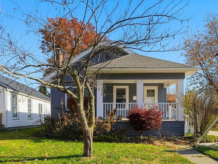 1114 Belvidere Ave — Photo 2