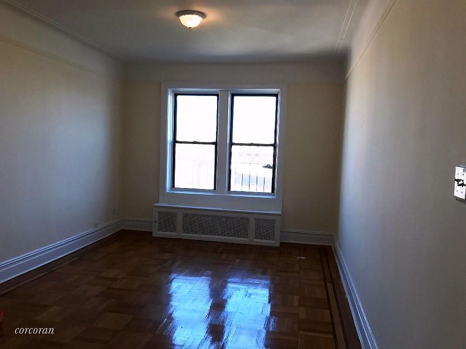 1st image of 25 Eastern Pkwy APT 5D