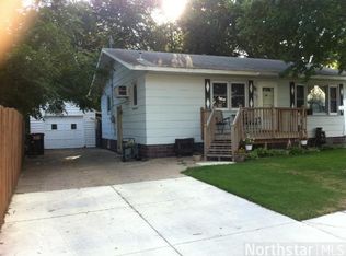 103 Spruce St, Chaska, MN 55318