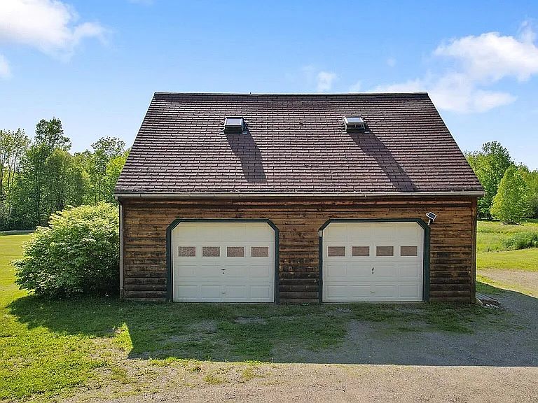 1st image of 234 Harriman Rd #1