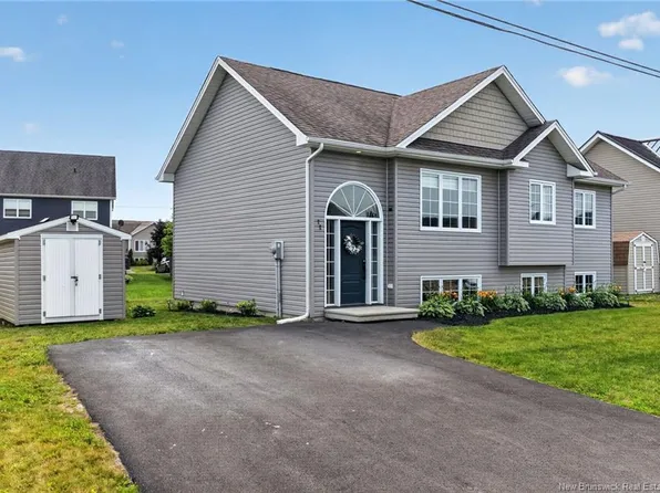 72 Crawford St, Moncton, NB E1G 5N2
