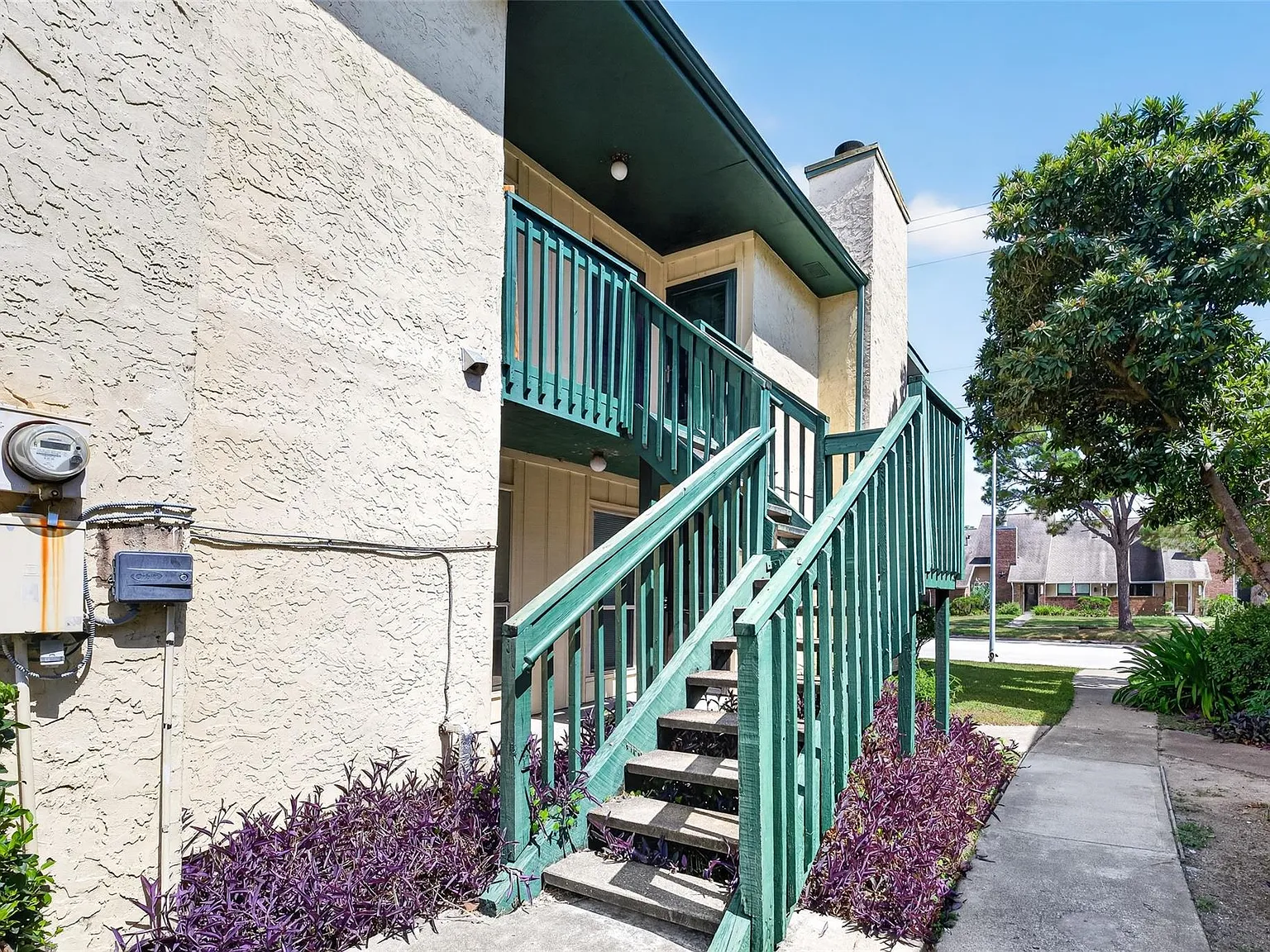2 bed, 2.0 bath, 904 sqft, $1,500 — Photo 3