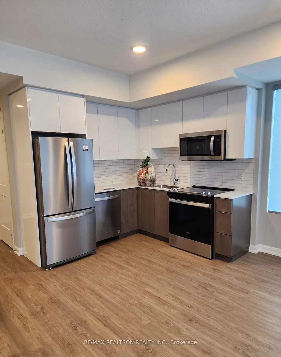 Building Photo - 708 Woolwich St #222