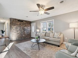 2103 Hollywood Blvd, Iowa City, IA