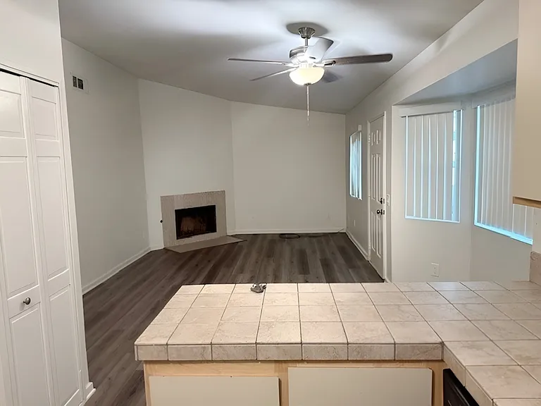 79700 Avenue 42 #B2 — Photo 10