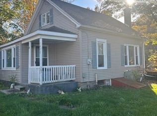 7469 Lake St, Cleveland, NY