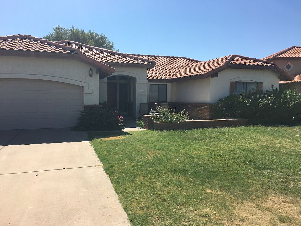 1st image of 640 N Bermuda Cir