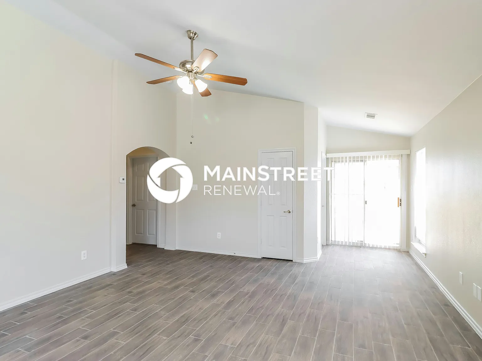 6448 Regina Dr — Photo 3